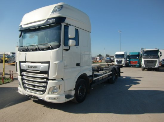 DAF XF 480 FAR BDF SSC Euro 6 Liftachse, Retarder - Φορτηγό μεταφοράς εμπορευματοκιβωτίων/ Κινητό αμάξωμα: φωτογραφία 1 DAF XF 480 FAR BDF SSC Euro 6 Liftachse, Retarder - Φορτηγό μεταφοράς εμπορευματοκιβωτίων/ Κινητό αμάξωμα: φωτογραφία 1