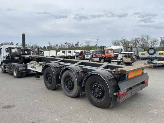 FLIEGL 30 ft Container Kippchassis ,Alufelgen - Επικαθήμενο μεταφοράς εμπορευματοκιβωτίων/ Κινητό αμάξωμα: φωτογραφία 4 FLIEGL 30 ft Container Kippchassis ,Alufelgen - Επικαθήμενο μεταφοράς εμπορευματοκιβωτίων/ Κινητό αμάξωμα: φωτογραφία 4