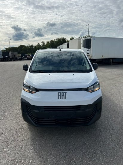 Fiat Scudo M BlueDHi 120 6-Gang - Βαν: φωτογραφία 2 Fiat Scudo M BlueDHi 120 6-Gang - Βαν: φωτογραφία 2