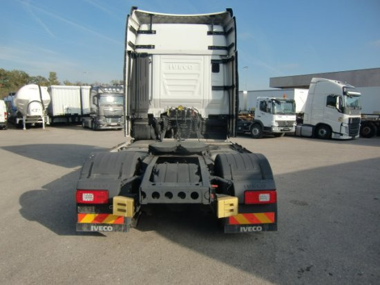 Iveco S-Way 510 Automatik, Standklima AS440ST/FP, Retarder, Voll Luft - Τράκτορας: φωτογραφία 5 Iveco S-Way 510 Automatik, Standklima AS440ST/FP, Retarder, Voll Luft - Τράκτορας: φωτογραφία 5