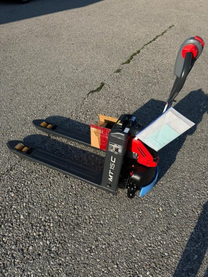 Linde Niederhubwagen MT15C - Παλετοφόρο: φωτογραφία 1 Linde Niederhubwagen MT15C - Παλετοφόρο: φωτογραφία 1