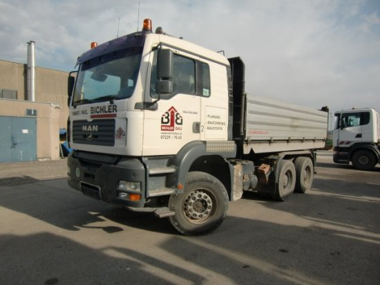 MAN TGA 26.360 6x4 Kipper, Manuel, E3 Schwarzmüller 3-Seitenkipper - Φορτηγό ανατρεπόμενο: φωτογραφία 1 MAN TGA 26.360 6x4 Kipper, Manuel, E3 Schwarzmüller 3-Seitenkipper - Φορτηγό ανατρεπόμενο: φωτογραφία 1