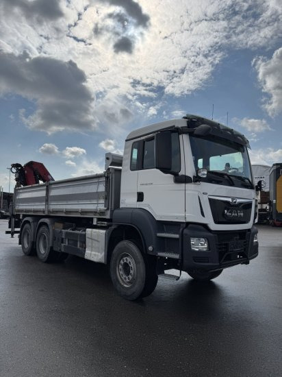 MAN TGS 26.430 6x4 3-Seitenkipper, HMF 2020K-RC Heckkran abnehmbar, - Φορτηγό ανατρεπόμενο, Φορτηγό με γερανό: φωτογραφία 3 MAN TGS 26.430 6x4 3-Seitenkipper, HMF 2020K-RC Heckkran abnehmbar, - Φορτηγό ανατρεπόμενο, Φορτηγό με γερανό: φωτογραφία 3