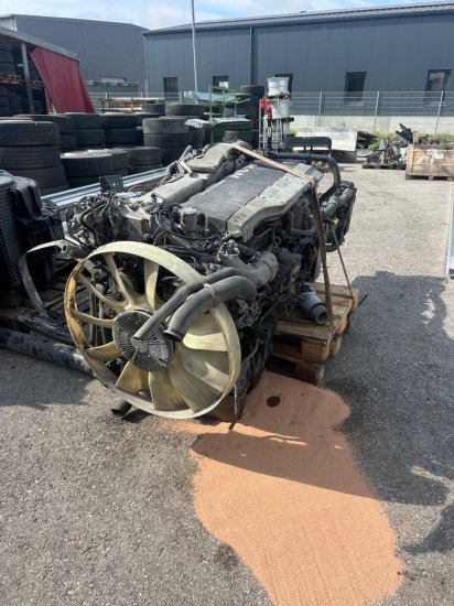 MAN TGX 18.440 only Motor und ZF-Getriebe, Motortyp: D2676LF26, E6 - Τράκτορας: φωτογραφία 3 MAN TGX 18.440 only Motor und ZF-Getriebe, Motortyp: D2676LF26, E6 - Τράκτορας: φωτογραφία 3