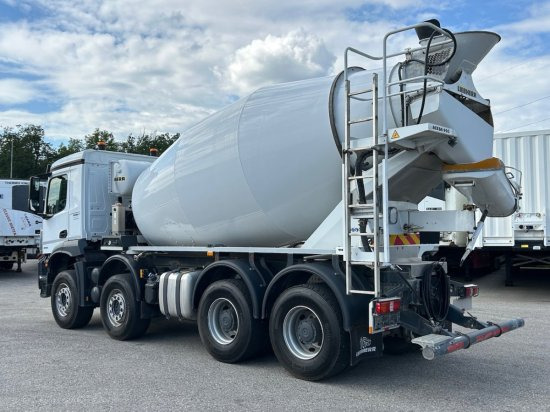 Mercedes-Benz Arocs 3743, 8x4 Betonmischer, Euro 6, 9m³ Liebherr Mischer - Μπετονιέρα φορτηγό: φωτογραφία 4 Mercedes-Benz Arocs 3743, 8x4 Betonmischer, Euro 6, 9m³ Liebherr Mischer - Μπετονιέρα φορτηγό: φωτογραφία 4