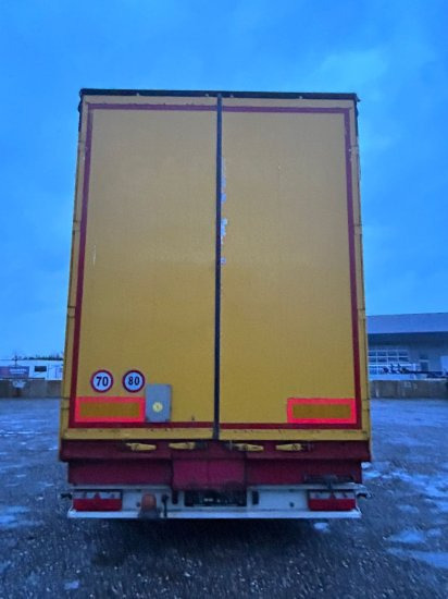 Schwarzmüller ,Fahrzeugtransporter, Mulde + Hubdach, Edscha-Verdeck, Auffahrtsrampen - Επικαθήμενο κουρτίνα: φωτογραφία 5 Schwarzmüller ,Fahrzeugtransporter, Mulde + Hubdach, Edscha-Verdeck, Auffahrtsrampen - Επικαθήμενο κουρτίνα: φωτογραφία 5