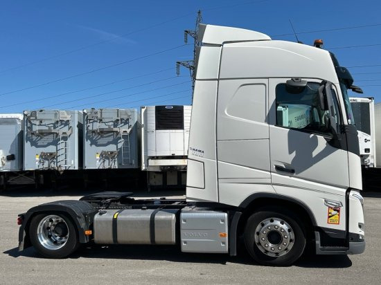 Volvo FH 500 XL, Alufelgen, Standklima, Voll-Luft - Τράκτορας: φωτογραφία 4 Volvo FH 500 XL, Alufelgen, Standklima, Voll-Luft - Τράκτορας: φωτογραφία 4