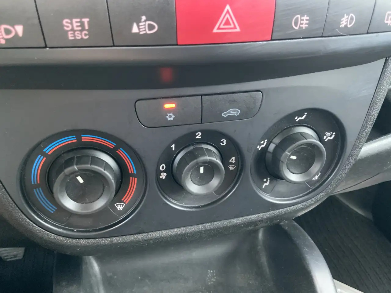 Fiat Doblo Cargo 1.6 MultiJet SX Maxi Airco Trekhaak 1300 kg - Μικρό βαν: φωτογραφία 5 Fiat Doblo Cargo 1.6 MultiJet SX Maxi Airco Trekhaak 1300 kg - Μικρό βαν: φωτογραφία 5