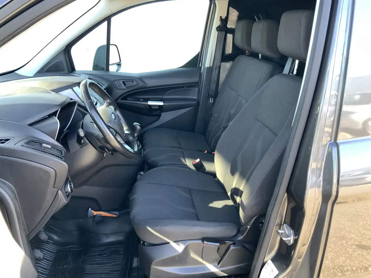 Ford Transit Connect 1.5 TDCI L2 Trend Airco Cruise 3 Zits DakDragers C - Βαν: φωτογραφία 4 Ford Transit Connect 1.5 TDCI L2 Trend Airco Cruise 3 Zits DakDragers C - Βαν: φωτογραφία 4