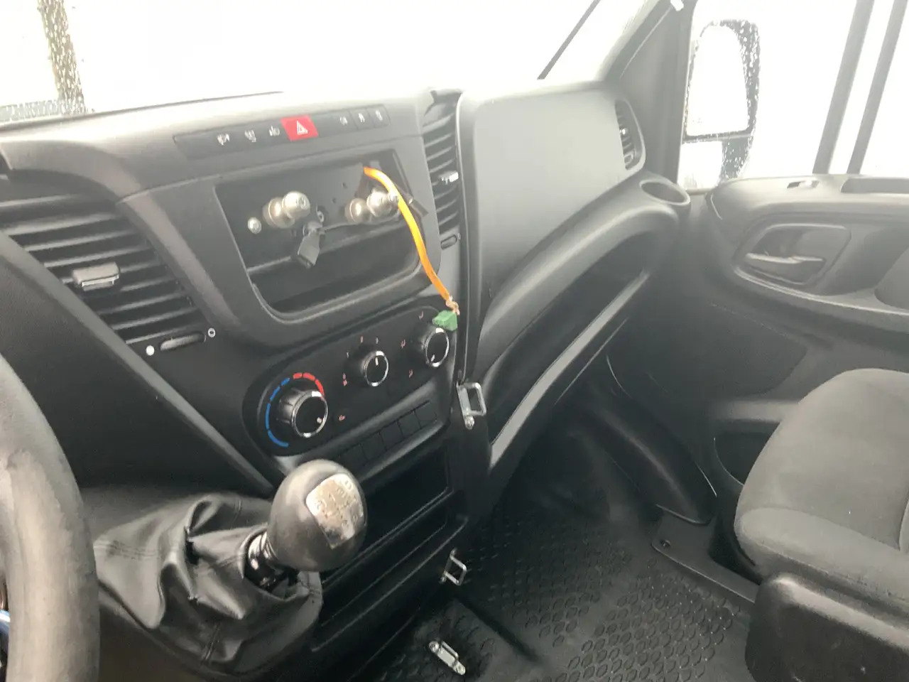 Iveco Daily 35S12 2.3 345 VriesAuto 10 deuren _40 gr onder 0, - Επαγγελματικό αυτοκίνητο ψυγείο: φωτογραφία 5 Iveco Daily 35S12 2.3 345 VriesAuto 10 deuren _40 gr onder 0, - Επαγγελματικό αυτοκίνητο ψυγείο: φωτογραφία 5