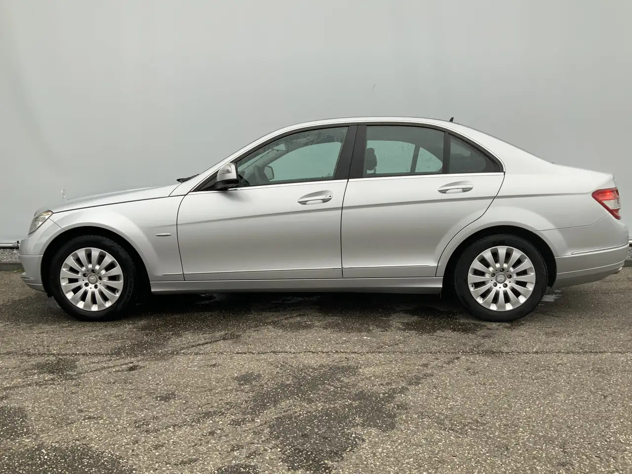 Mercedes-Benz C 200 K Elegance UNIEK ! Airco Compressor Alu Velg Euro - Λιμουζίνα/ Sedan: φωτογραφία 3 Mercedes-Benz C 200 K Elegance UNIEK ! Airco Compressor Alu Velg Euro - Λιμουζίνα/ Sedan: φωτογραφία 3