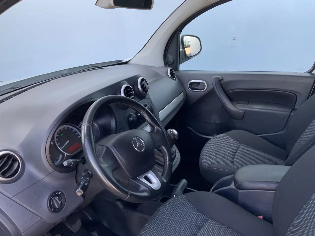 Mercedes-Benz Citan 109 CDI BlueEFFICIENCY Airco Cruise Euro 5 - Μικρό βαν: φωτογραφία 5 Mercedes-Benz Citan 109 CDI BlueEFFICIENCY Airco Cruise Euro 5 - Μικρό βαν: φωτογραφία 5