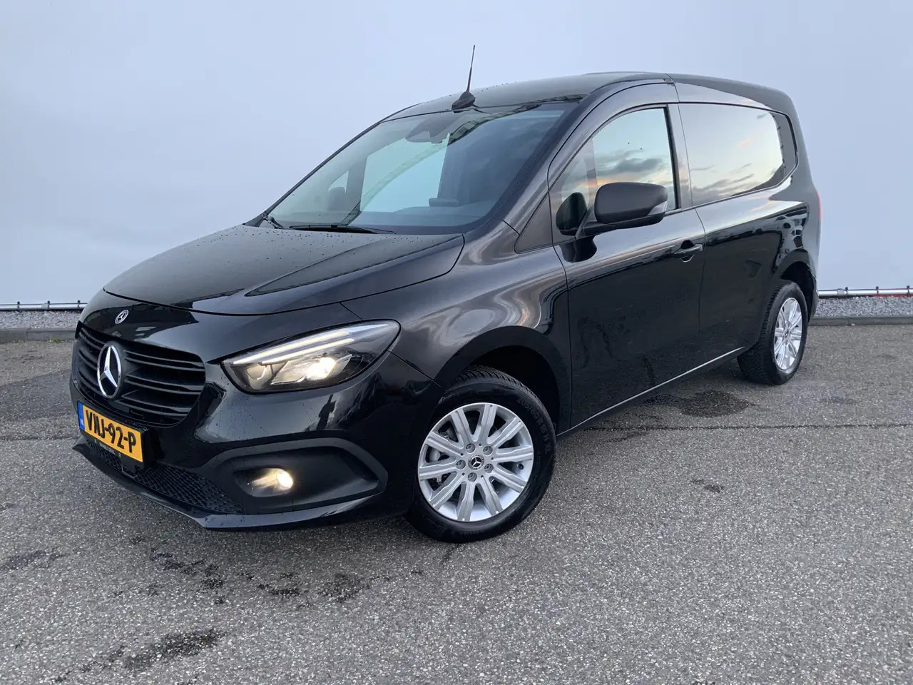 Mercedes-Benz Citan 110 CDI Airco Cruise Scherm navi Euro 6 - Μικρό βαν: φωτογραφία 1 Mercedes-Benz Citan 110 CDI Airco Cruise Scherm navi Euro 6 - Μικρό βαν: φωτογραφία 1