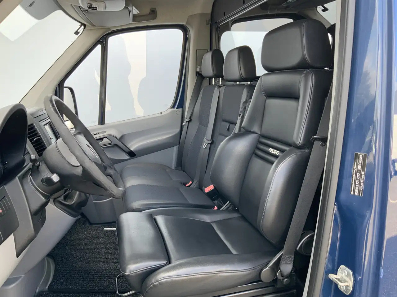 Mercedes-Benz Sprinter 210 2.2 CDI 325 L1H1 Airco Cruise 3 Zits Opstap Ba - Βαν: φωτογραφία 4 Mercedes-Benz Sprinter 210 2.2 CDI 325 L1H1 Airco Cruise 3 Zits Opstap Ba - Βαν: φωτογραφία 4