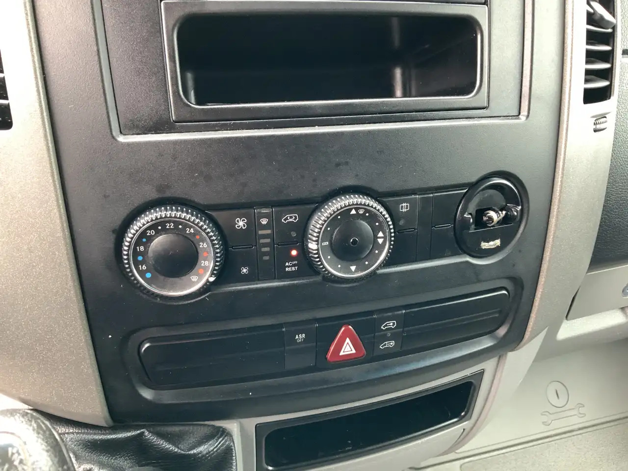 Βαν Mercedes-Benz Sprinter 213 2.2 CDI 325 L1H1 Airco Cruise Euro 4: φωτογραφία 8