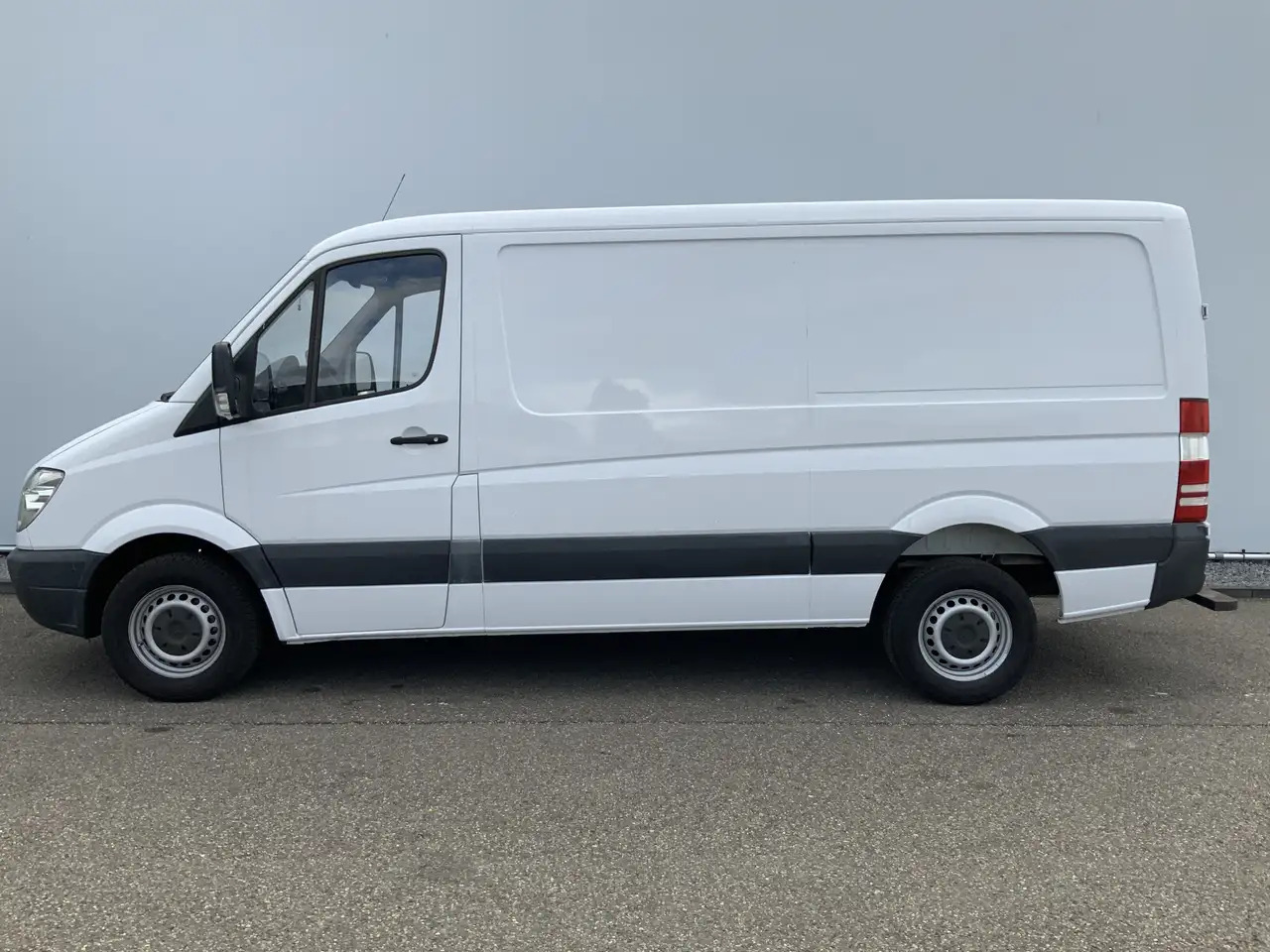 Mercedes-Benz Sprinter 311 2.2 CDI 366 L2 H1 Automaat Trekhaak 2800 kg 3 - Βαν: φωτογραφία 3 Mercedes-Benz Sprinter 311 2.2 CDI 366 L2 H1 Automaat Trekhaak 2800 kg 3 - Βαν: φωτογραφία 3
