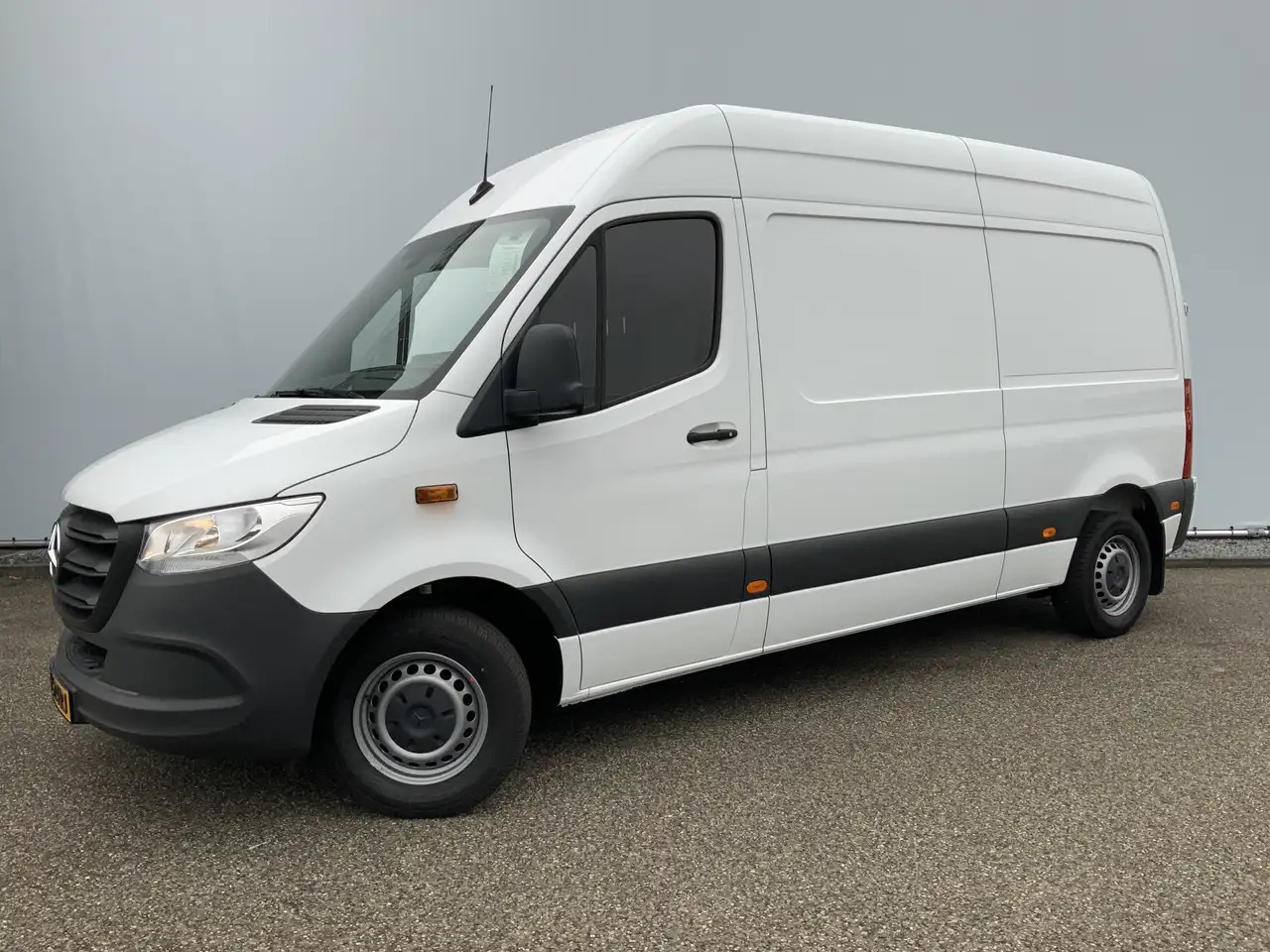 Mercedes-Benz Sprinter 314 2.2 CDI L2H2 Airco Camera Navi 3 Zits MBUX Sch - Βαν: φωτογραφία 1 Mercedes-Benz Sprinter 314 2.2 CDI L2H2 Airco Camera Navi 3 Zits MBUX Sch - Βαν: φωτογραφία 1