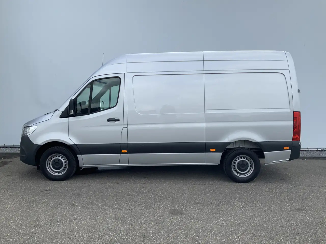 Mercedes-Benz Sprinter 315 1.9 CDI L2H2 Automaat 3 Zits Airco Navi Camera - Βαν: φωτογραφία 2 Mercedes-Benz Sprinter 315 1.9 CDI L2H2 Automaat 3 Zits Airco Navi Camera - Βαν: φωτογραφία 2