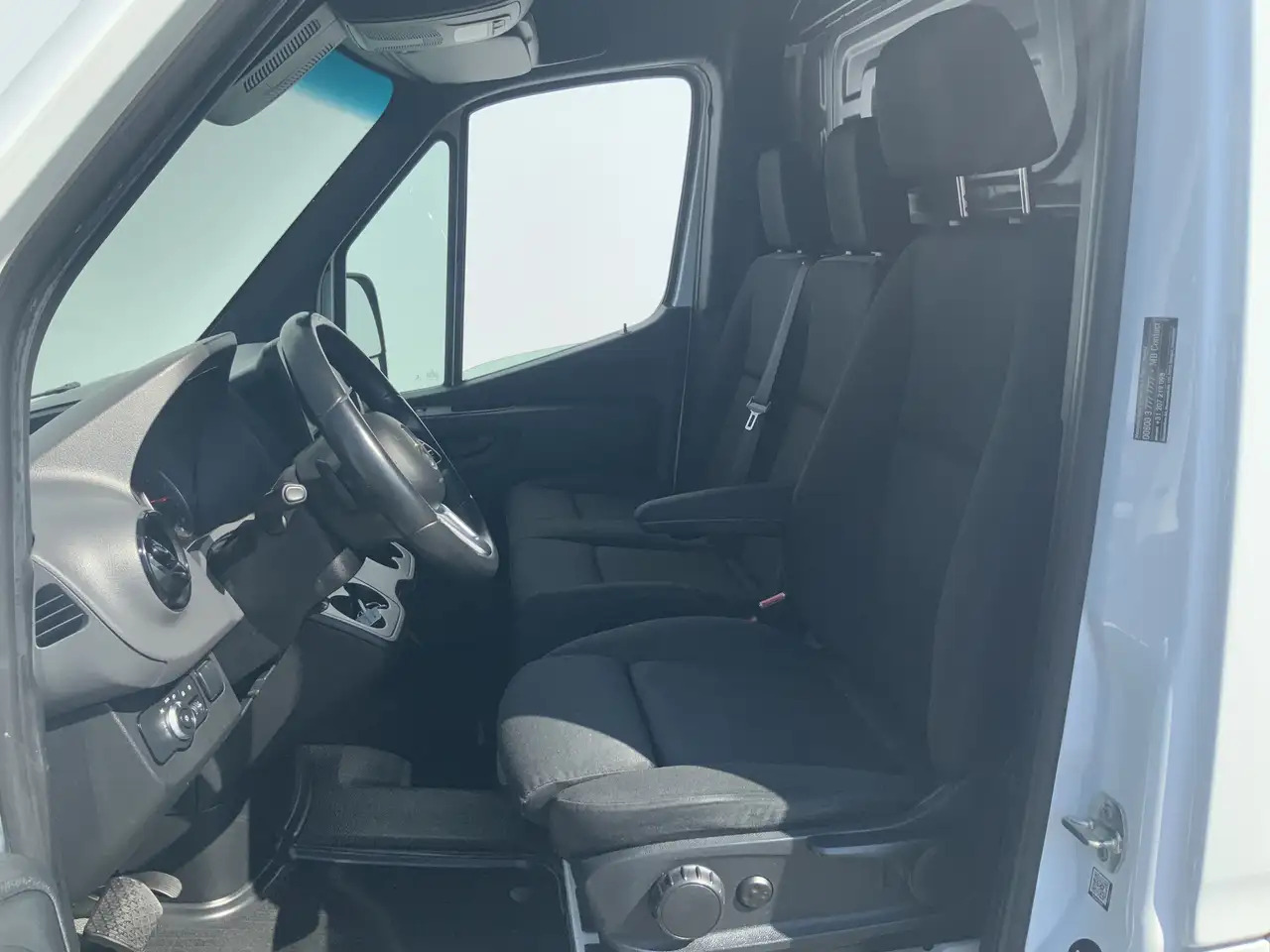 Mercedes-Benz Sprinter 316 2.2 CDI L2H2 DC Automaat Cruise Airco 3 Zits W - Βαν: φωτογραφία 4 Mercedes-Benz Sprinter 316 2.2 CDI L2H2 DC Automaat Cruise Airco 3 Zits W - Βαν: φωτογραφία 4