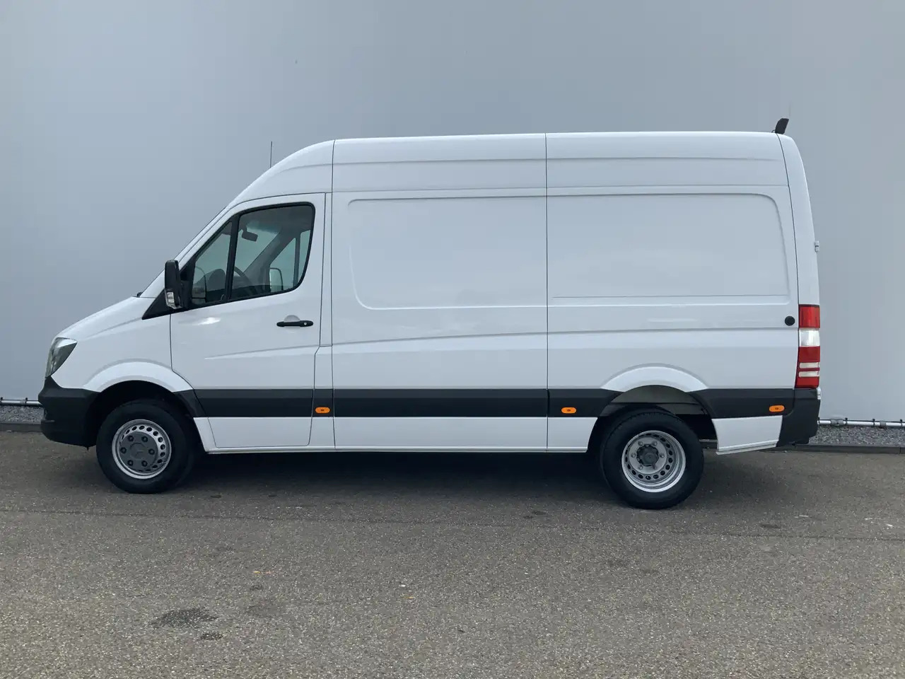Mercedes-Benz Sprinter 516 2.2 CDI 366 L2H2 Camera Trekhaak 3500 kg Dub L - Βαν: φωτογραφία 3 Mercedes-Benz Sprinter 516 2.2 CDI 366 L2H2 Camera Trekhaak 3500 kg Dub L - Βαν: φωτογραφία 3