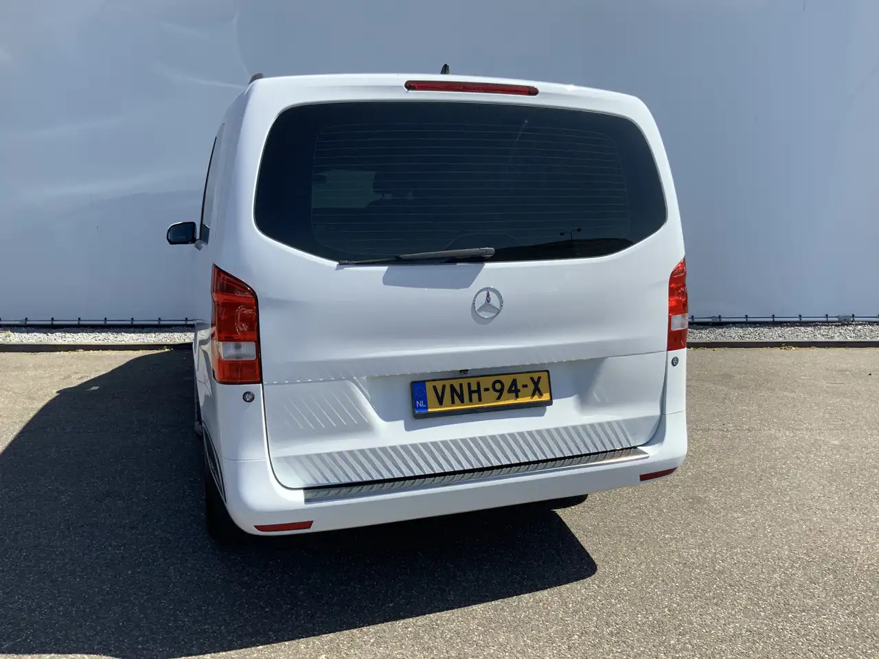 Mercedes-Benz Vito Tourer XL 114 CDI Autom. Airco Cruise Camera Alu V - Βαν: φωτογραφία 2 Mercedes-Benz Vito Tourer XL 114 CDI Autom. Airco Cruise Camera Alu V - Βαν: φωτογραφία 2