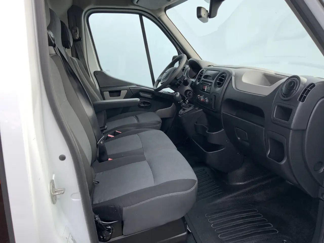 Βαν Nissan NV400 2.3 dCi L2H2 Optima L2H2 Airco Cruise Trekhaak 250: φωτογραφία 18