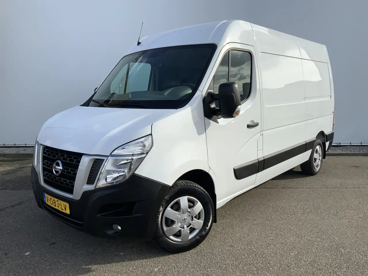 Nissan NV400 2.3 dCi L2H2 Optima L2H2 Airco Cruise Trekhaak 250 - Βαν: φωτογραφία 1 Nissan NV400 2.3 dCi L2H2 Optima L2H2 Airco Cruise Trekhaak 250 - Βαν: φωτογραφία 1