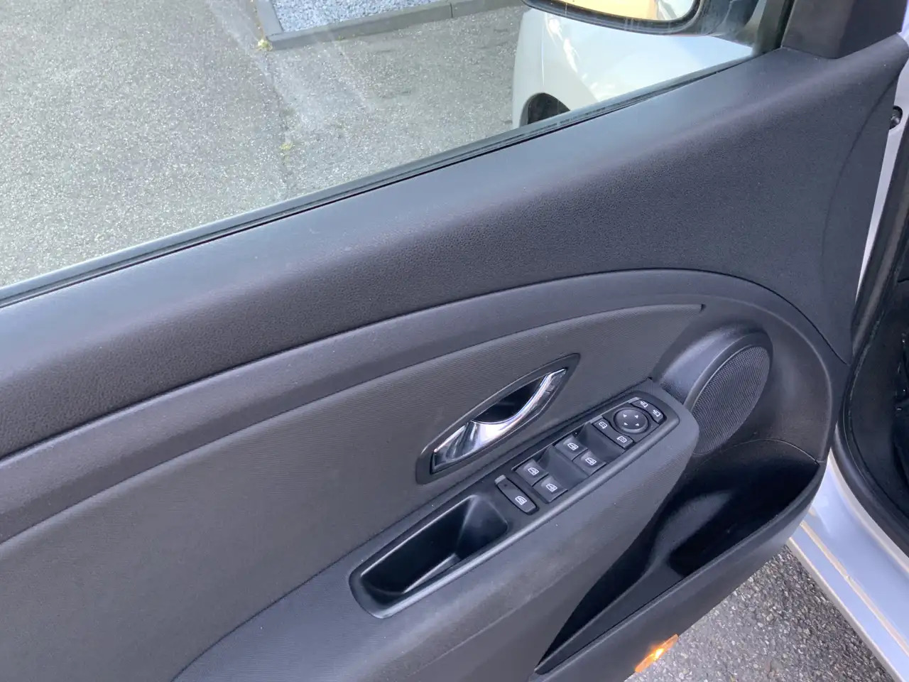 Renault Megane 1.5 dCi Expression Airco Navi Grijs Kenteken Euro - Αυτοκίνητο: φωτογραφία 5 Renault Megane 1.5 dCi Expression Airco Navi Grijs Kenteken Euro - Αυτοκίνητο: φωτογραφία 5