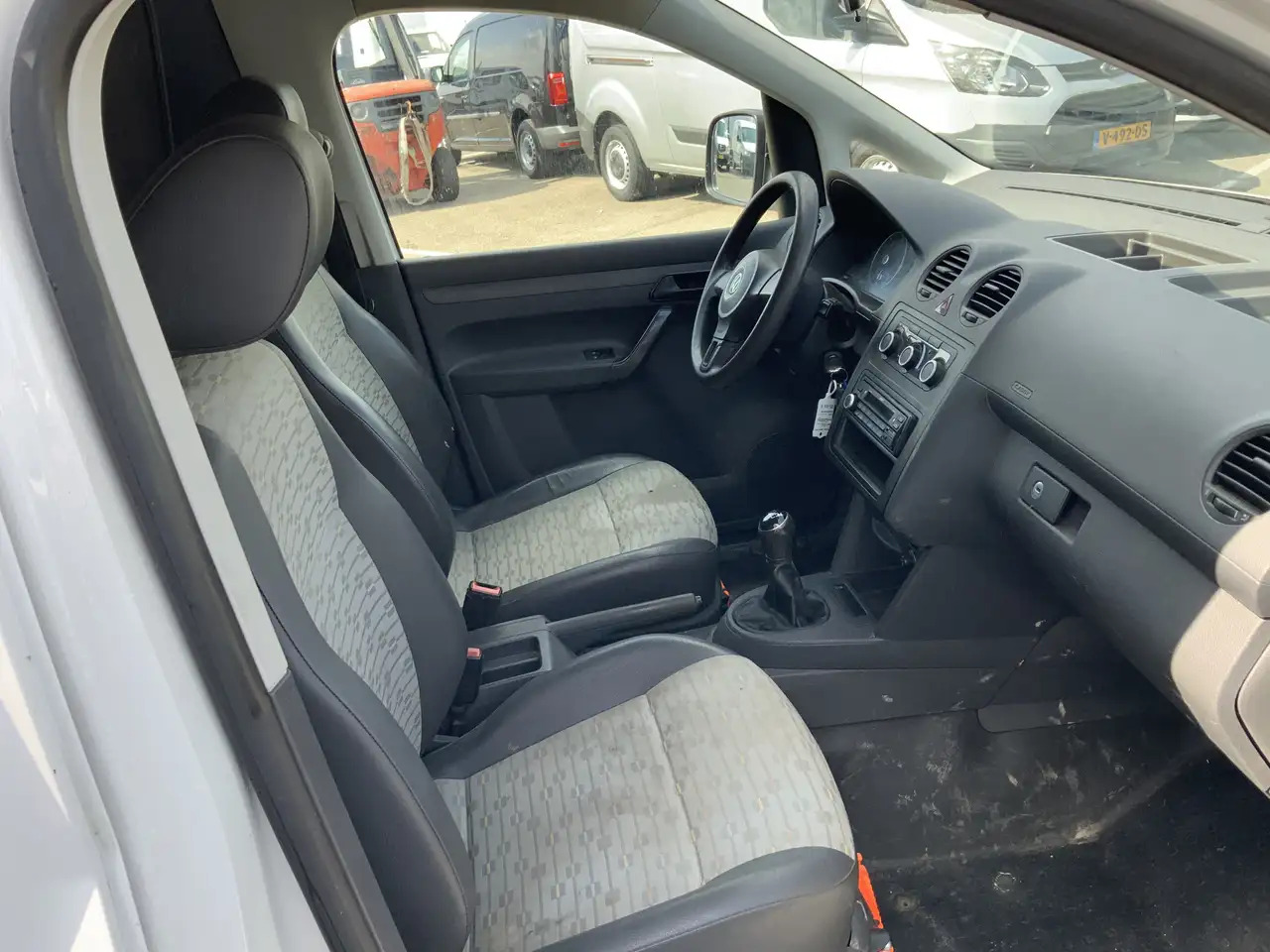 Volkswagen Caddy 1.6 TDI Economy Baseline MOTOR STORING !!! Airco T - Μικρό βαν: φωτογραφία 4 Volkswagen Caddy 1.6 TDI Economy Baseline MOTOR STORING !!! Airco T - Μικρό βαν: φωτογραφία 4