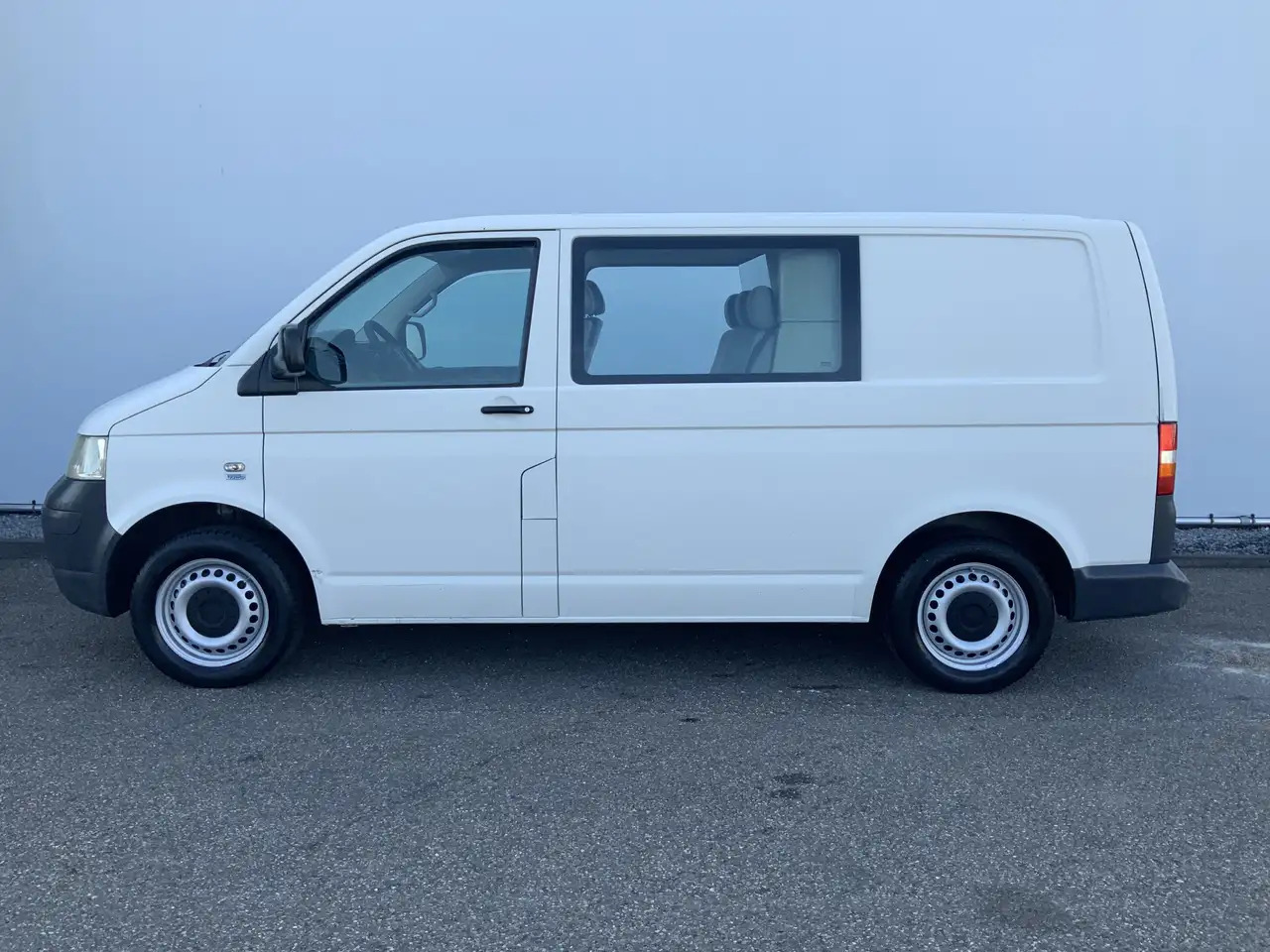 Volkswagen T5 Transporter 2.5 TDI 300 Budgetline Automaat DubCab Airco Trekh - Διπλοκάμπινο ελαφρύ επαγγελματικό: φωτογραφία 3 Volkswagen T5 Transporter 2.5 TDI 300 Budgetline Automaat DubCab Airco Trekh - Διπλοκάμπινο ελαφρύ επαγγελματικό: φωτογραφία 3