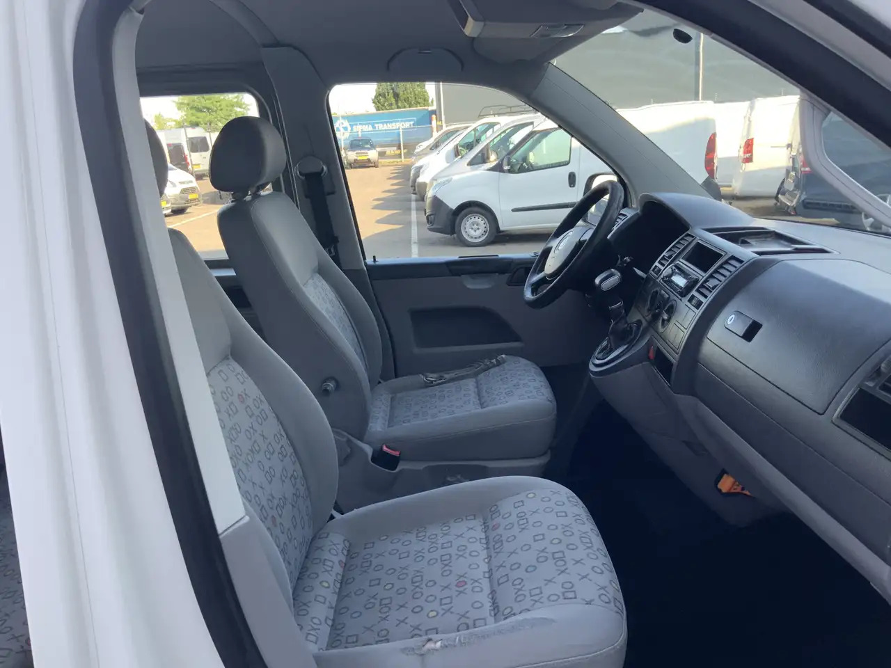 Volkswagen T5 Transporter 2.5 TDI 300 Budgetline Automaat DubCab Airco Trekh - Διπλοκάμπινο ελαφρύ επαγγελματικό: φωτογραφία 5 Volkswagen T5 Transporter 2.5 TDI 300 Budgetline Automaat DubCab Airco Trekh - Διπλοκάμπινο ελαφρύ επαγγελματικό: φωτογραφία 5