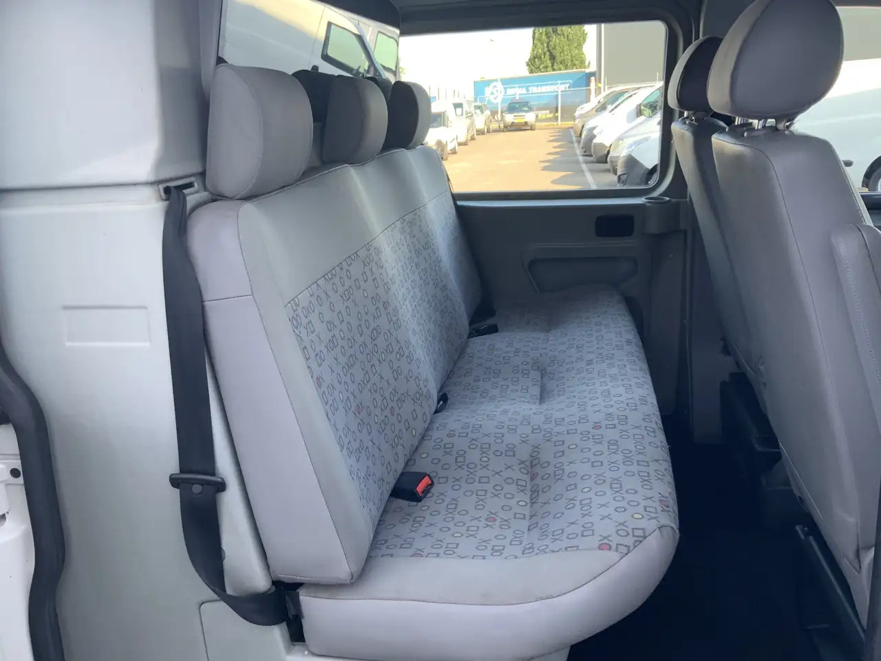 Volkswagen T5 Transporter 2.5 TDI 300 Budgetline Automaat DubCab Airco Trekh - Διπλοκάμπινο ελαφρύ επαγγελματικό: φωτογραφία 4 Volkswagen T5 Transporter 2.5 TDI 300 Budgetline Automaat DubCab Airco Trekh - Διπλοκάμπινο ελαφρύ επαγγελματικό: φωτογραφία 4