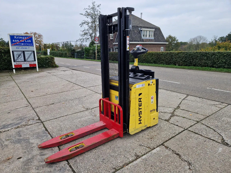 Hyster S1.5S elektrische stapelaar - Μηχάνημα στοίβαξης: φωτογραφία 1 Hyster S1.5S elektrische stapelaar - Μηχάνημα στοίβαξης: φωτογραφία 1