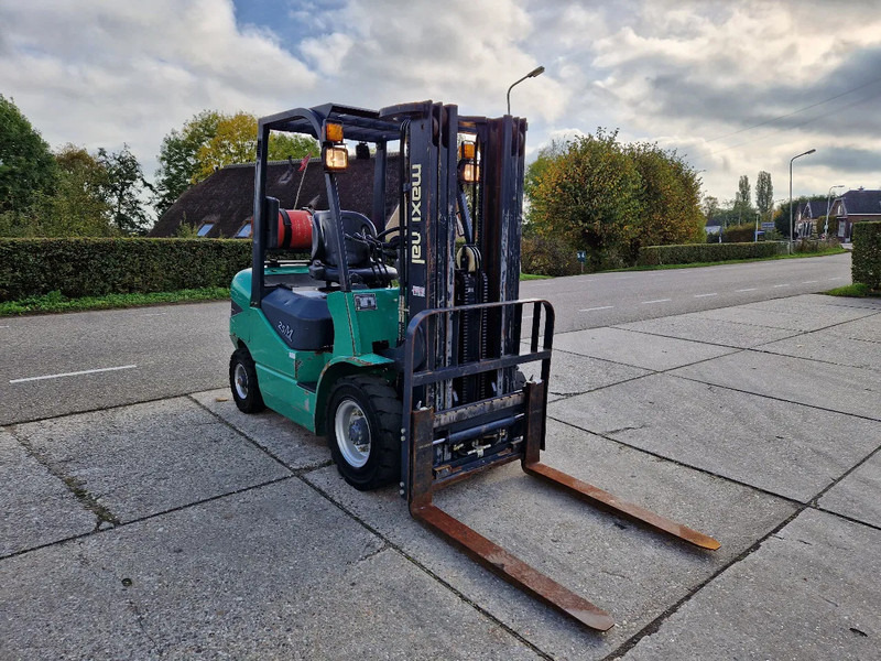 Maximal Nissan Zhejiang 2.5 ton LPG LOW HOURS - Υγραεριοκίνητο περονοφόρο: φωτογραφία 3 Maximal Nissan Zhejiang 2.5 ton LPG LOW HOURS - Υγραεριοκίνητο περονοφόρο: φωτογραφία 3