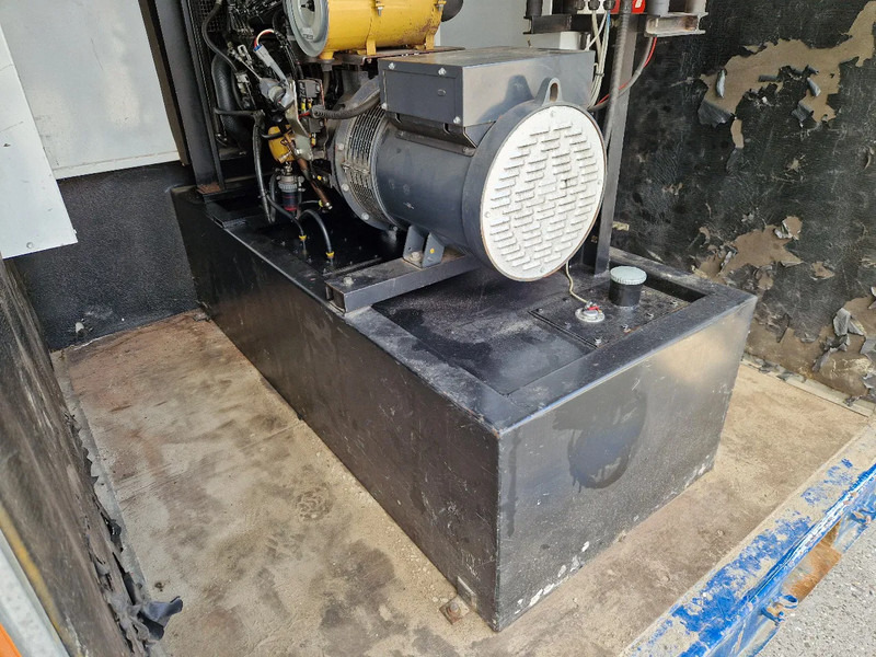 Mecc Alte stroomgenerator in 8Ft container - Βιομηχανική γεννήτρια: φωτογραφία 3 Mecc Alte stroomgenerator in 8Ft container - Βιομηχανική γεννήτρια: φωτογραφία 3