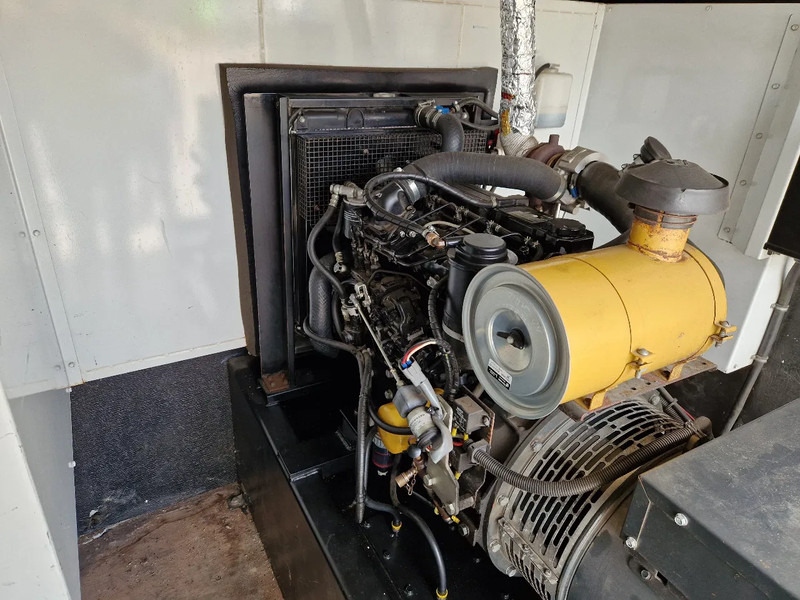 Mecc Alte stroomgenerator in 8Ft container - Βιομηχανική γεννήτρια: φωτογραφία 4 Mecc Alte stroomgenerator in 8Ft container - Βιομηχανική γεννήτρια: φωτογραφία 4