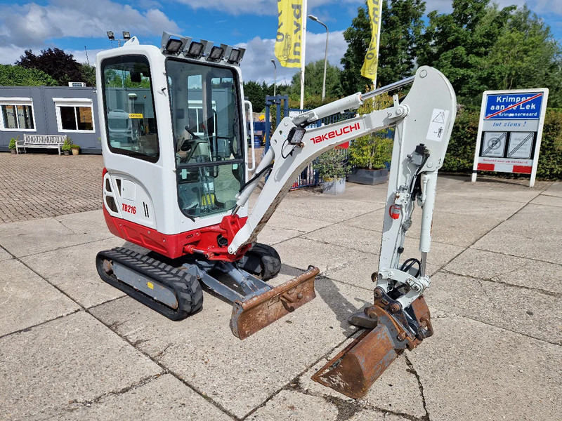 Takeuchi TB216 met 2089 uur - Μίνι εκσκαφέας: φωτογραφία 2 Takeuchi TB216 met 2089 uur - Μίνι εκσκαφέας: φωτογραφία 2