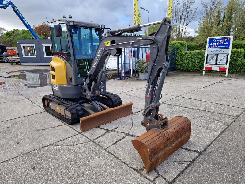 Volvo ECR25D met 2562 uur - Μίνι εκσκαφέας: φωτογραφία 3 Volvo ECR25D met 2562 uur - Μίνι εκσκαφέας: φωτογραφία 3