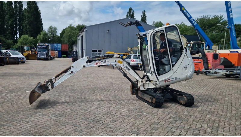 WACKER NEUSON 2003RD met nivelleersysteem - Μίνι εκσκαφέας: φωτογραφία 1 WACKER NEUSON 2003RD met nivelleersysteem - Μίνι εκσκαφέας: φωτογραφία 1