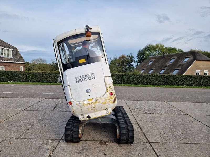 WACKER NEUSON 2404RD, kan op een berghelling draaien - Μίνι εκσκαφέας: φωτογραφία 2 WACKER NEUSON 2404RD, kan op een berghelling draaien - Μίνι εκσκαφέας: φωτογραφία 2