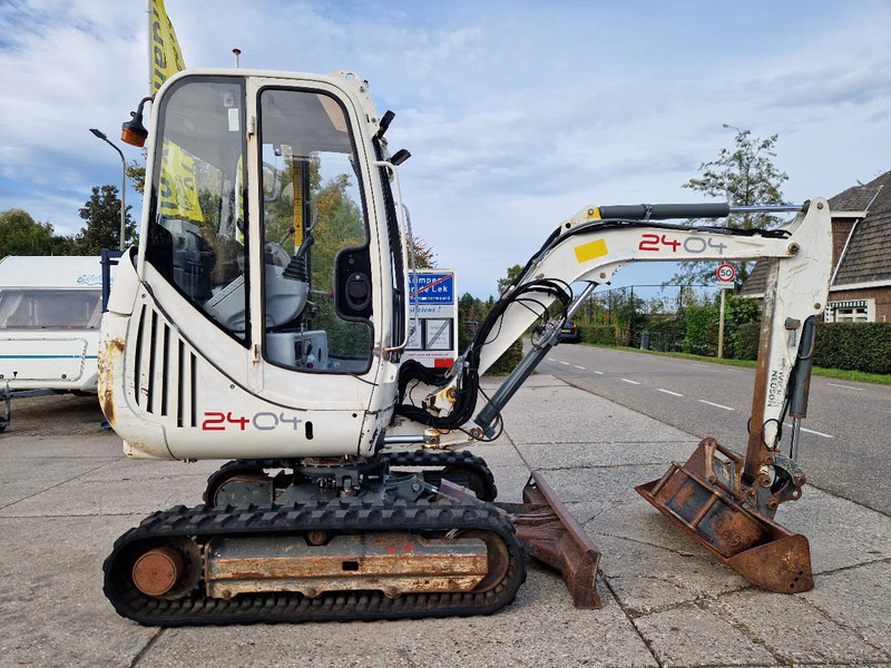 WACKER NEUSON 2404RD, kan op een berghelling draaien - Μίνι εκσκαφέας: φωτογραφία 4 WACKER NEUSON 2404RD, kan op een berghelling draaien - Μίνι εκσκαφέας: φωτογραφία 4