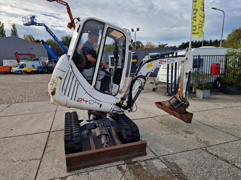 WACKER NEUSON 2404RD kan op een berghelling werken - Μίνι εκσκαφέας: φωτογραφία 2 WACKER NEUSON 2404RD kan op een berghelling werken - Μίνι εκσκαφέας: φωτογραφία 2