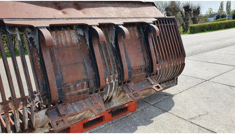 Zeer zware puinbak dubbele Caterpillar aansluiting - Κουβάς για Κατασκευή μηχανήματα: φωτογραφία 3 Zeer zware puinbak dubbele Caterpillar aansluiting - Κουβάς για Κατασκευή μηχανήματα: φωτογραφία 3