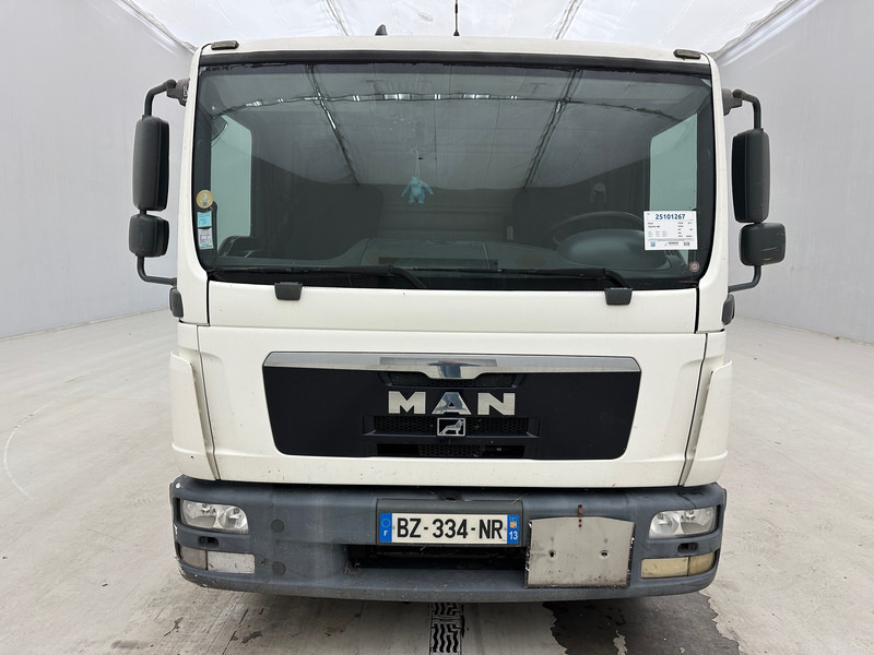 MAN TGL 10.180 - Φορτηγό βυτιοφόρο: φωτογραφία 2 MAN TGL 10.180 - Φορτηγό βυτιοφόρο: φωτογραφία 2