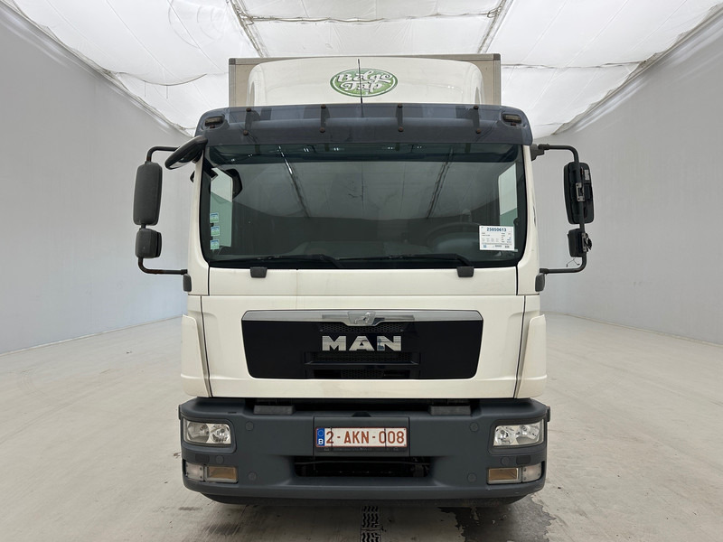 MAN TGM 12.250 - Φορτηγό κόφα: φωτογραφία 2 MAN TGM 12.250 - Φορτηγό κόφα: φωτογραφία 2