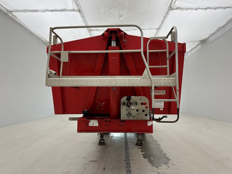 MOL 22 cub in steel - Επικαθήμενο ανατρεπόμενο: φωτογραφία 2 MOL 22 cub in steel - Επικαθήμενο ανατρεπόμενο: φωτογραφία 2