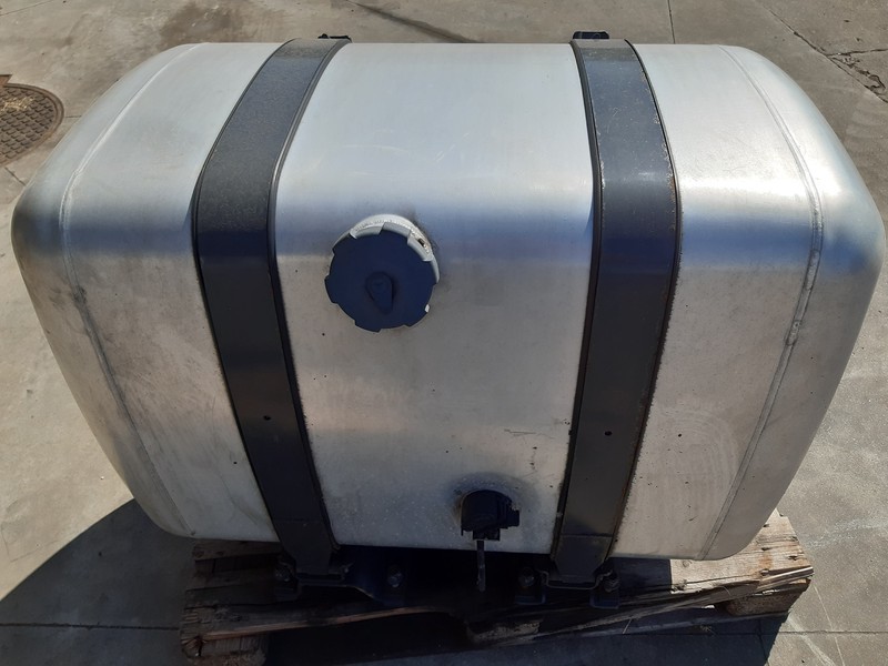 Mercedes-Benz A9604704602 480 liter - Ρεζερβουάρ καυσίμου: φωτογραφία 1 Mercedes-Benz A9604704602 480 liter - Ρεζερβουάρ καυσίμου: φωτογραφία 1