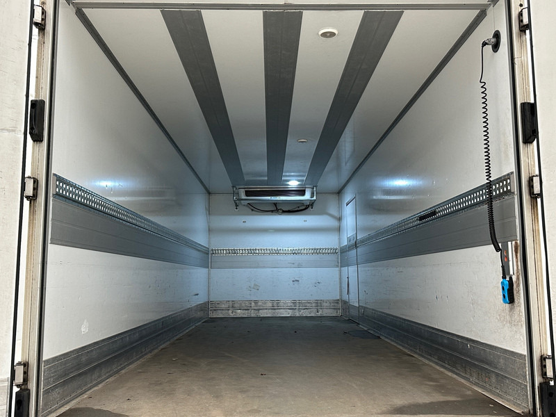 Φορτηγό ψυγείο Renault D12.210: φωτογραφία 6 Φορτηγό ψυγείο Renault D12.210: φωτογραφία 6