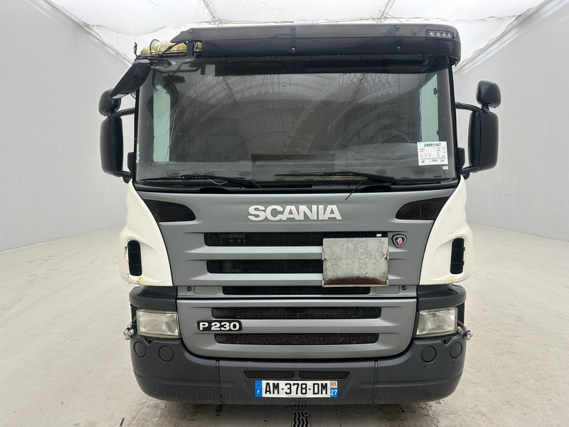 Scania P230 - Φορτηγό βυτιοφόρο: φωτογραφία 2 Scania P230 - Φορτηγό βυτιοφόρο: φωτογραφία 2