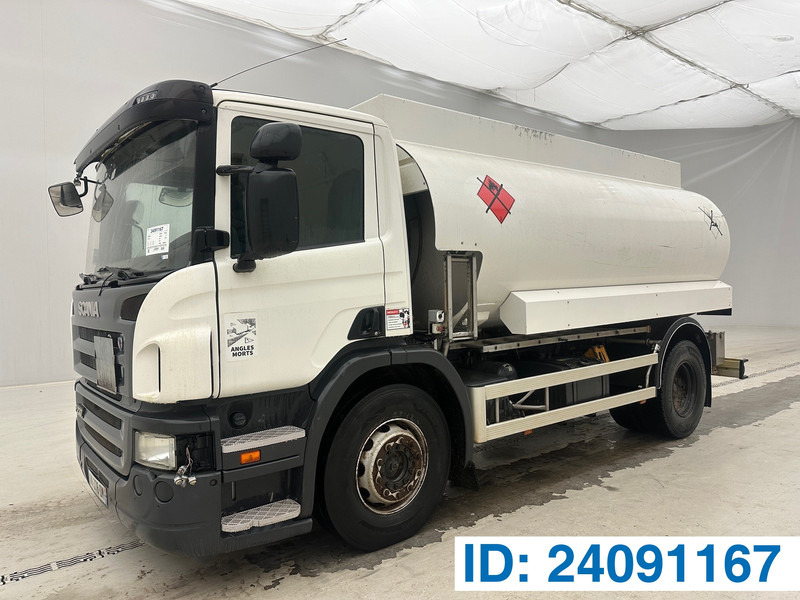 Scania P230 - Φορτηγό βυτιοφόρο: φωτογραφία 1 Scania P230 - Φορτηγό βυτιοφόρο: φωτογραφία 1